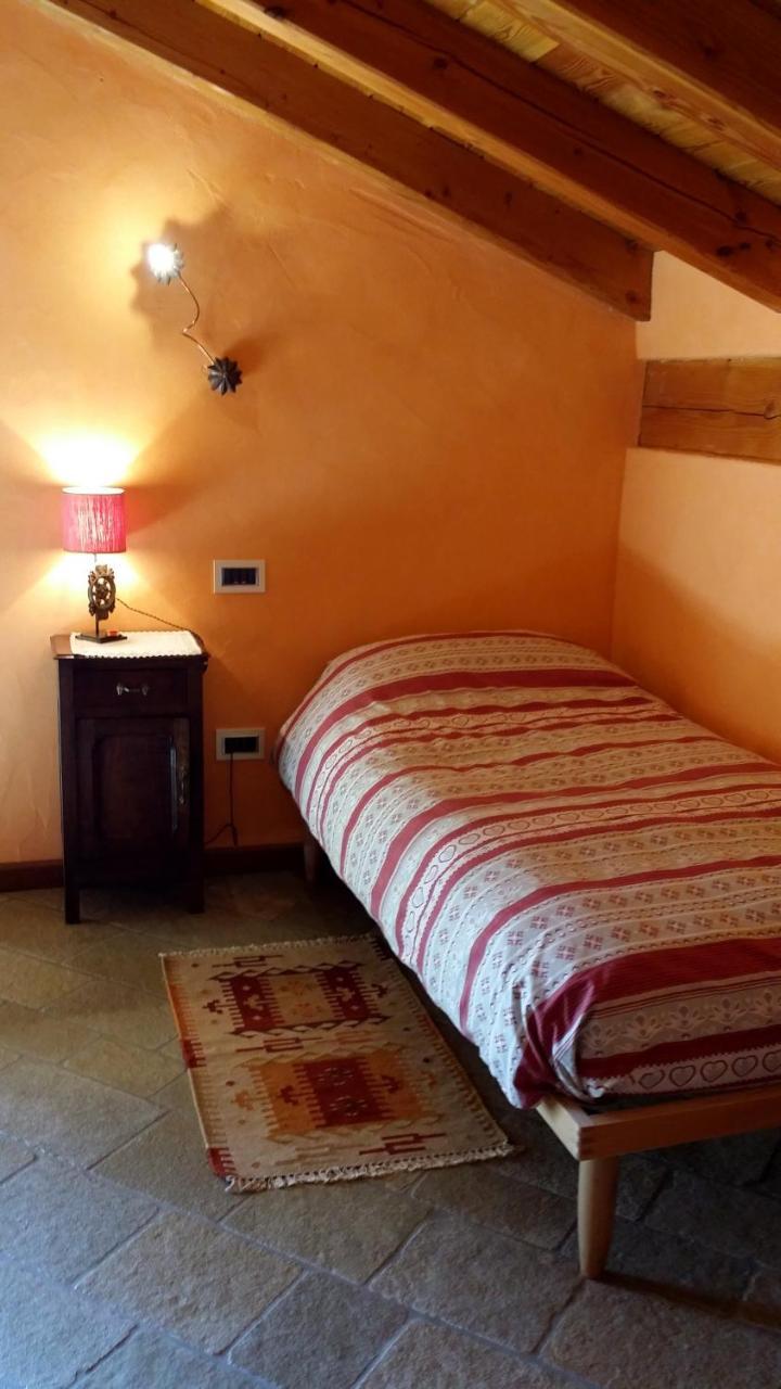 Apartamento Il Rifugio Della Volpe Introd Exterior foto